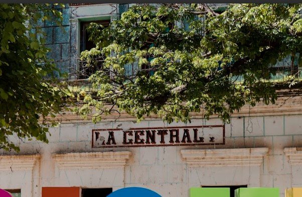 La Central